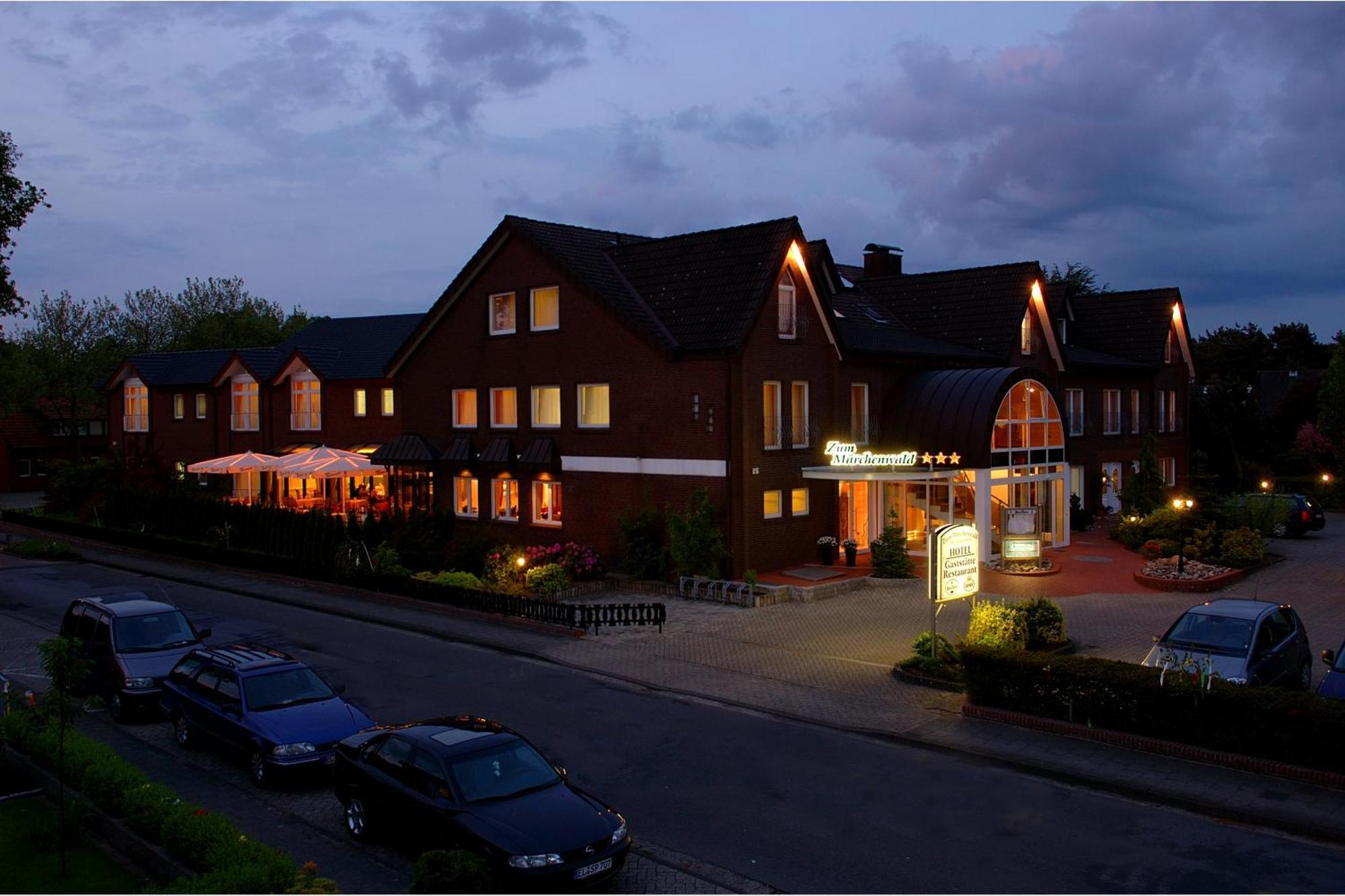 Hotel Zum Marchenwald Лінген Екстер'єр фото